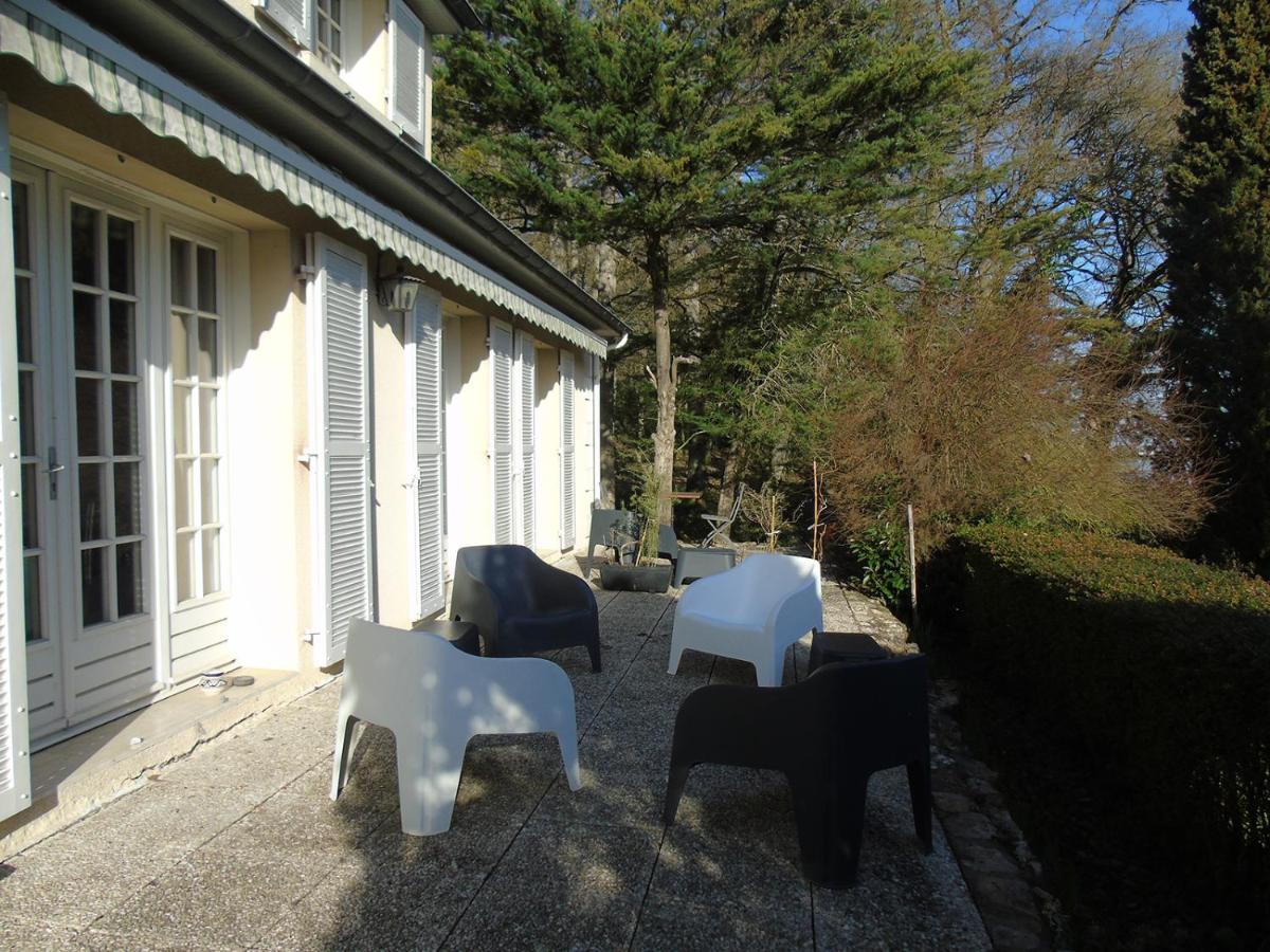 Une Nuit Sur Loire Treves-Cunault Exterior photo