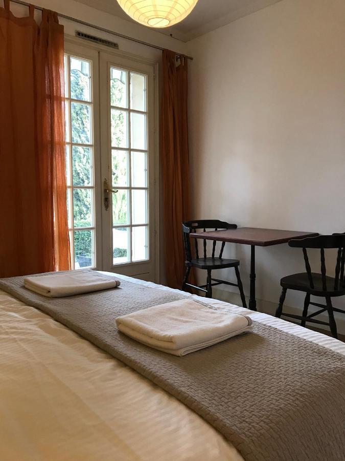 Une Nuit Sur Loire Treves-Cunault Exterior photo